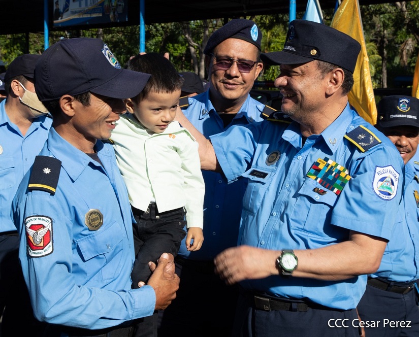 POLICIA